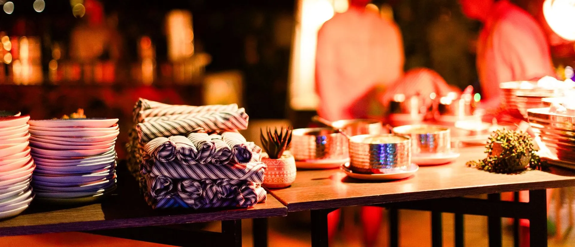 Creating Memorable Large-Scale Event Experiences: The Hana Approach